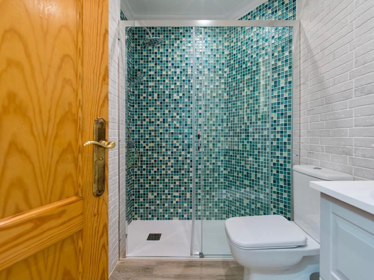 2 Bedrooms & Spectacular Views In Best Part Of Las Canteras Las Palmas de Gran Canaria Luaran gambar